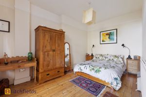 Bed 1- click for photo gallery